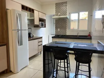 Alugar Apartamento / Condominio em Franca. apenas R$ 220.000,00